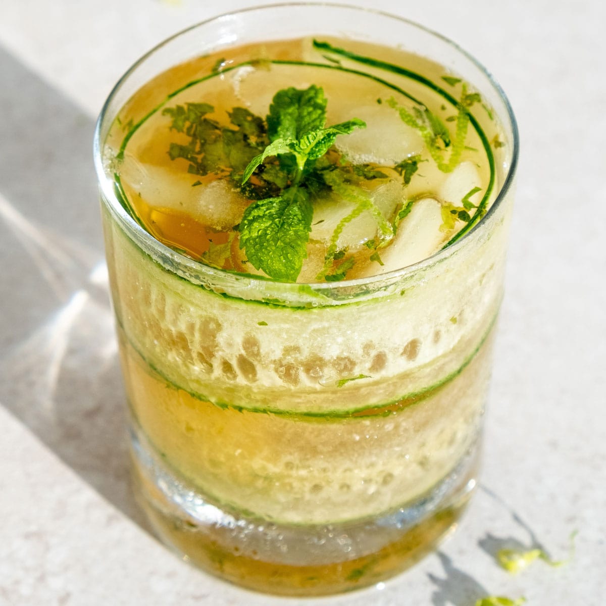 Clean Gin and Mint Mocktails