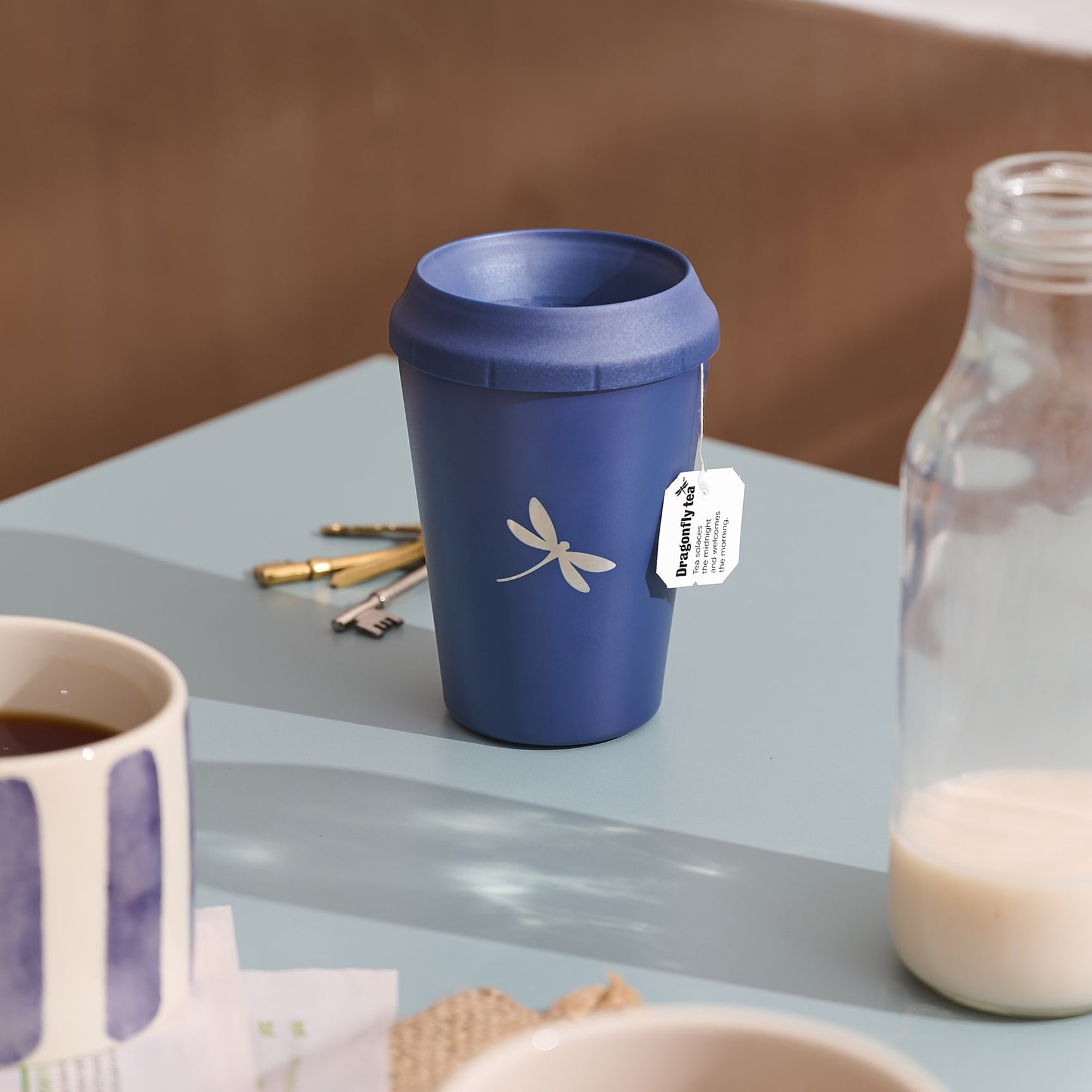 DragonflyTea_ReadyToGoOut_TravelMug